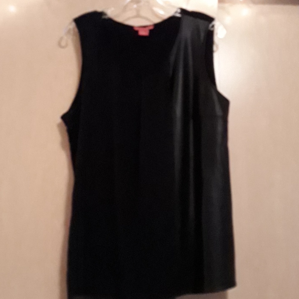 Black shirt